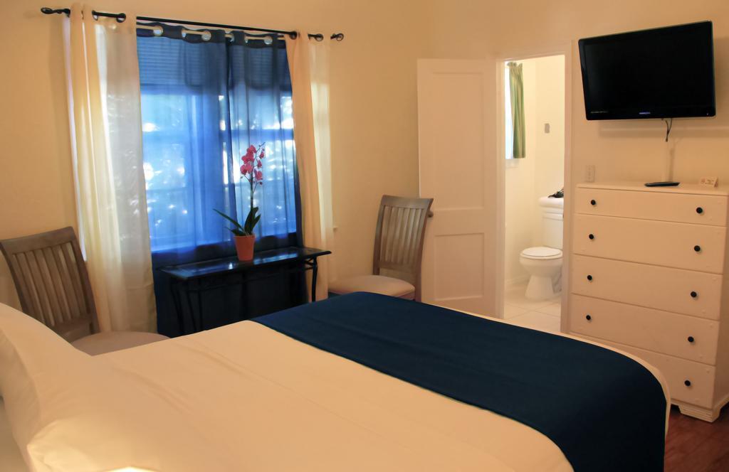 Baltic Hotel ไมอามีบีช ภายนอก รูปภาพ